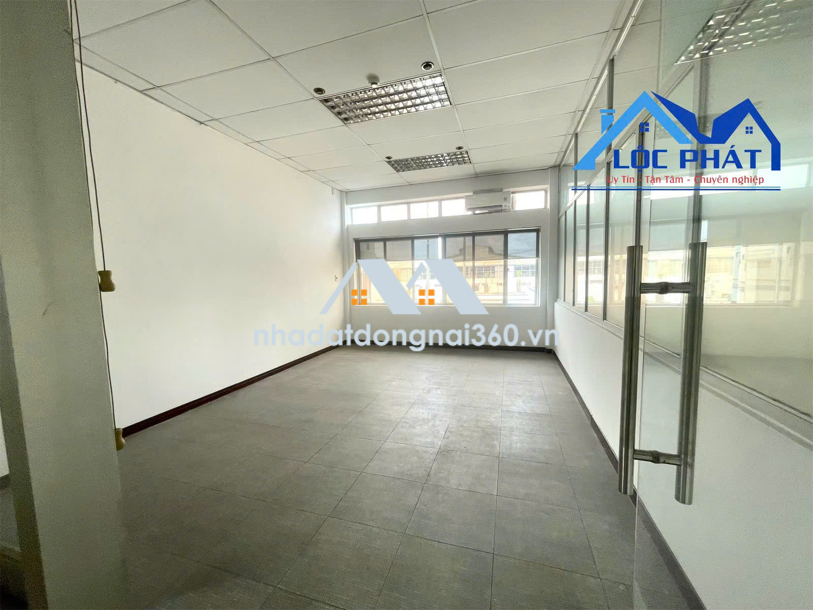 Cho thuê kho, nhà xưởng tại Phường Hố Nai, Đồng Nai giá 390 Triệu