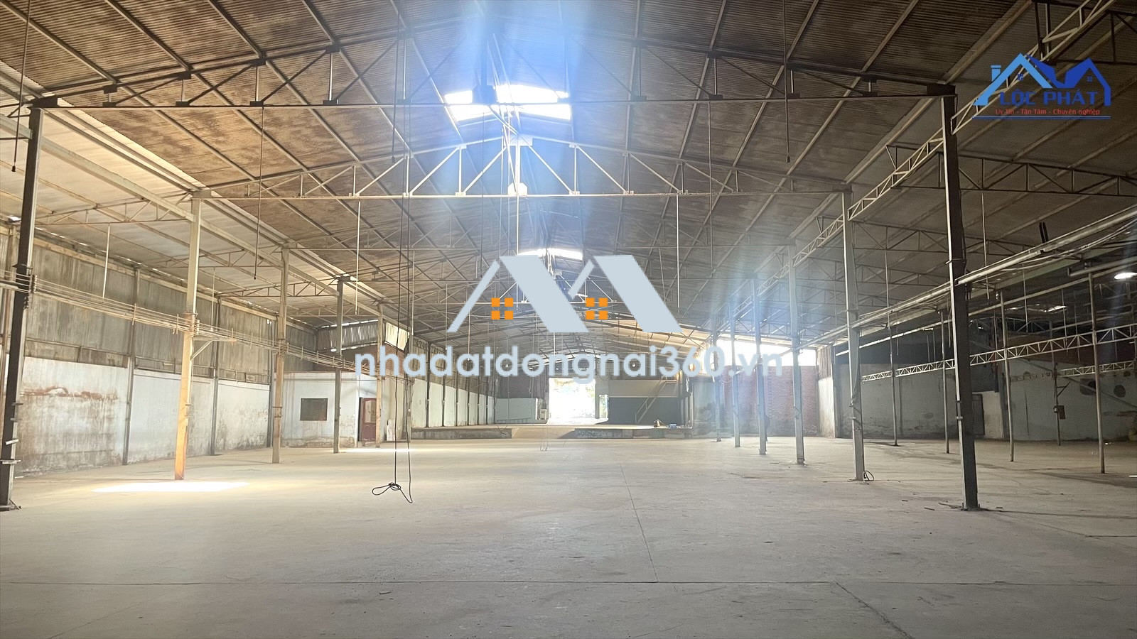 Cho thuê nhà xưởng 3.200m2 giá rẻ chỉ 80 triệu. Long Bình-Đồng Nai