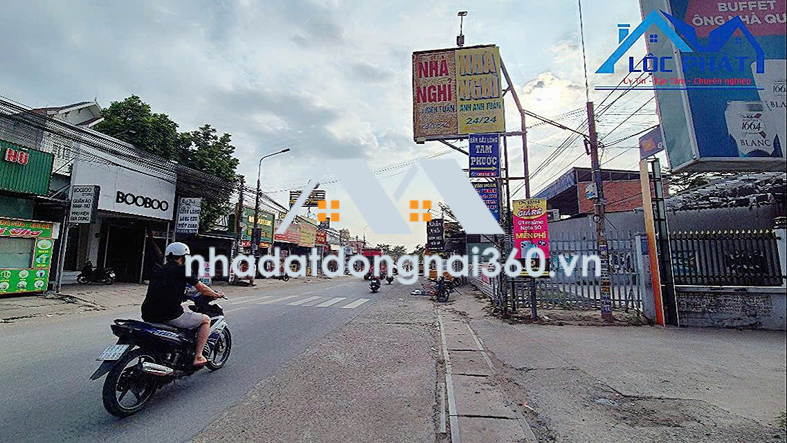 Bán lô biệt thự 3 mặt tiền phường Tam Phước Biên Hòa 450m2 giá 4,6 tỷ