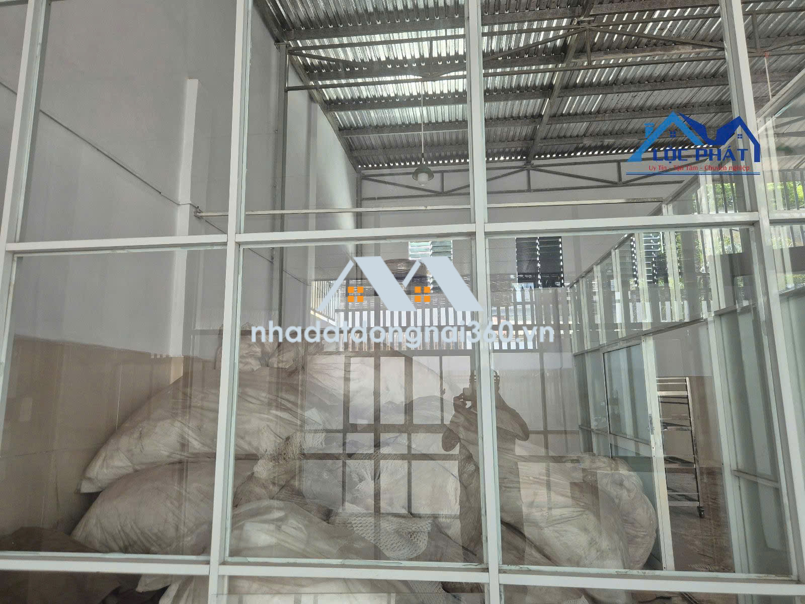 Bán nhà mặt phố tại Xã Tân Hưng, Đồng Nai giá 8 tỷ  500 triệu