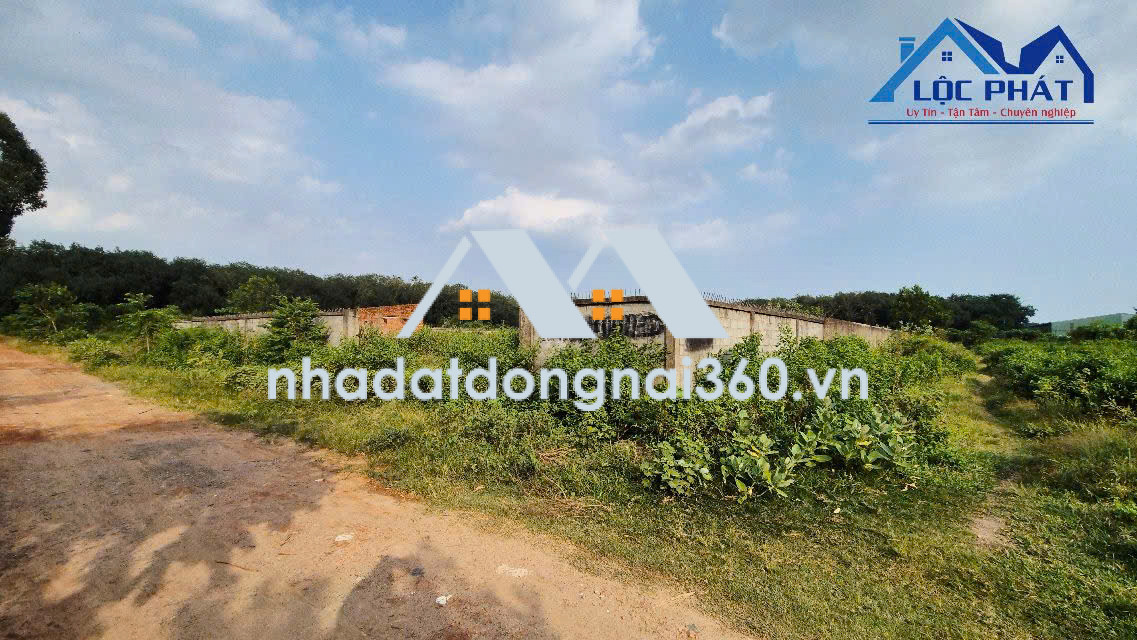BÁN ĐẤT SKC TIỀM NĂNG TẠI LONG AN – LONG THÀNH   Vị trí vàng, kết nối 2 cao tốc – Gần sân bay Long