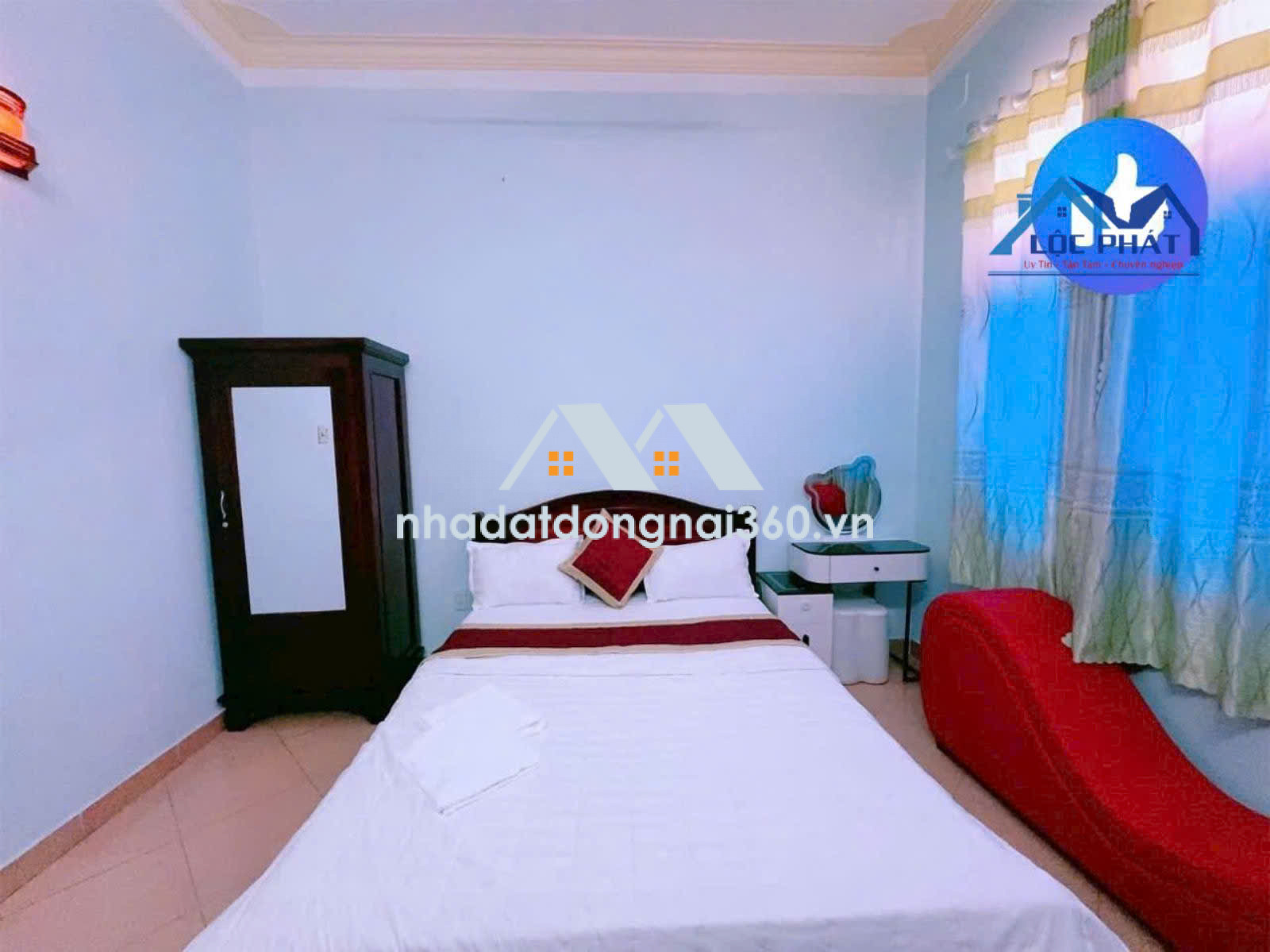 Bán Khách Sạn 1 trệt 2 lầu tại Phường Hóa An TP Biên Hòa dt 800m2 giá 30 tỷ