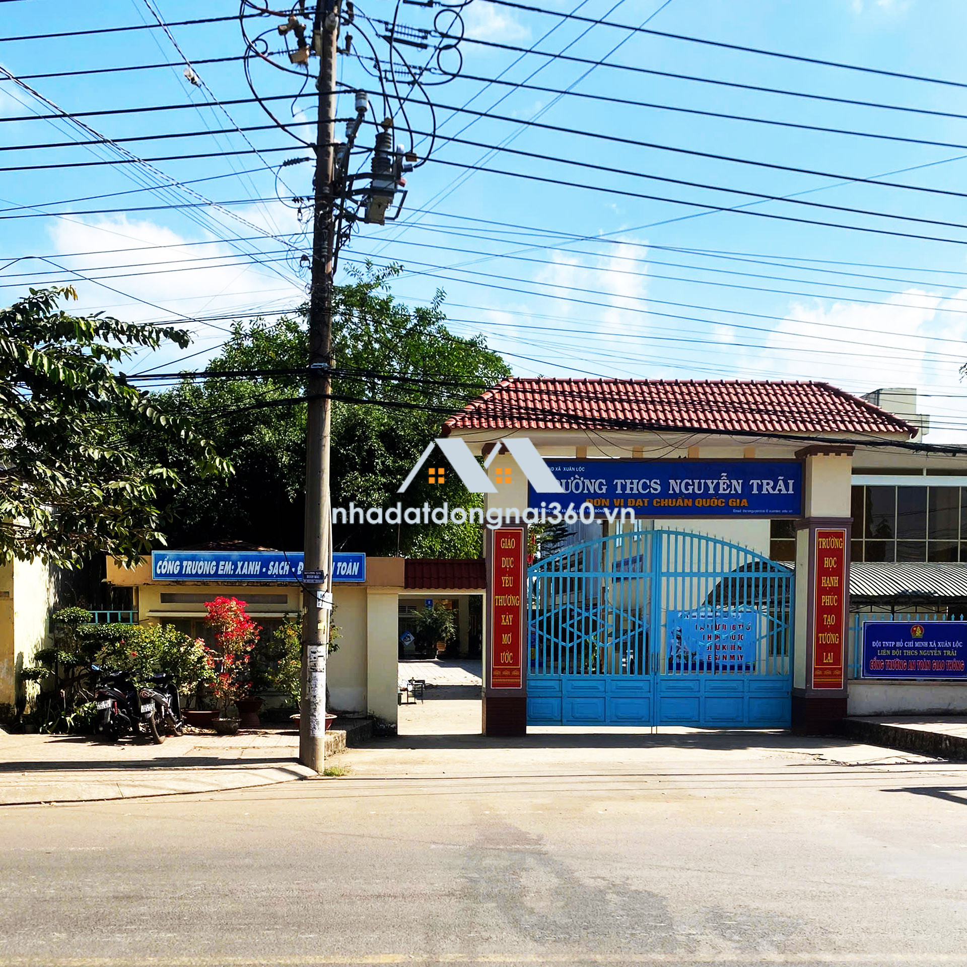 Chính Chủ Bán 1000m2 Đất Vườn P. Xuân Lộc, View Núi Chứa Chan, đường ÔTô 8m.