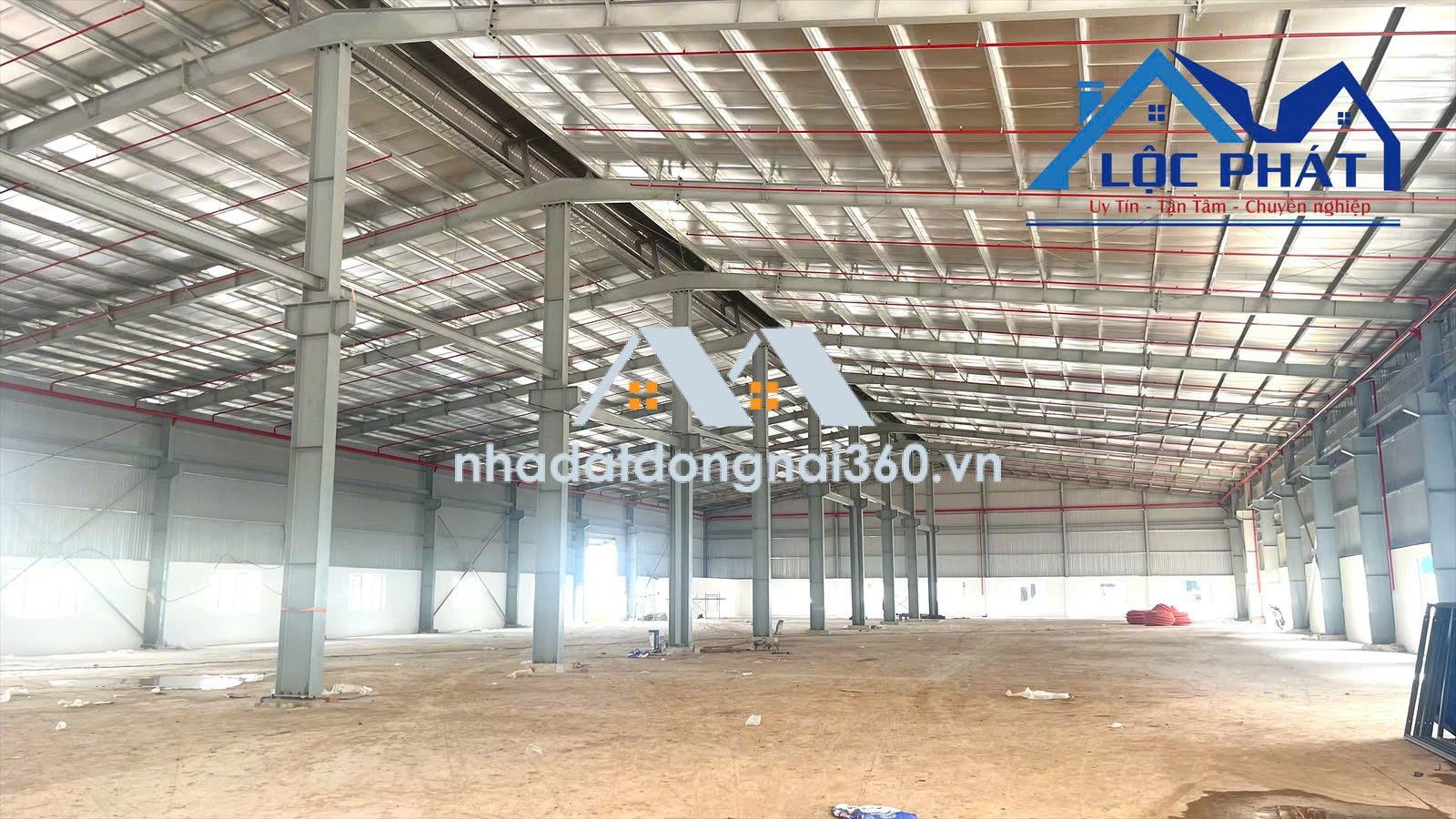 Cho thuê xưởng mới 100% 3.085m2 giá Cực Tốt. Trong KCN Dầu Giây-Đồng Nai