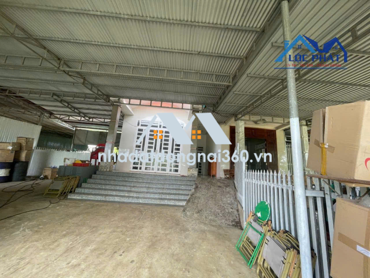 Bán đất mặt tiền đường QL1A 2090m2 giá giảm còn 9 tỷ - Vị trí Tọa lạc tại Xã Bàu Hàm