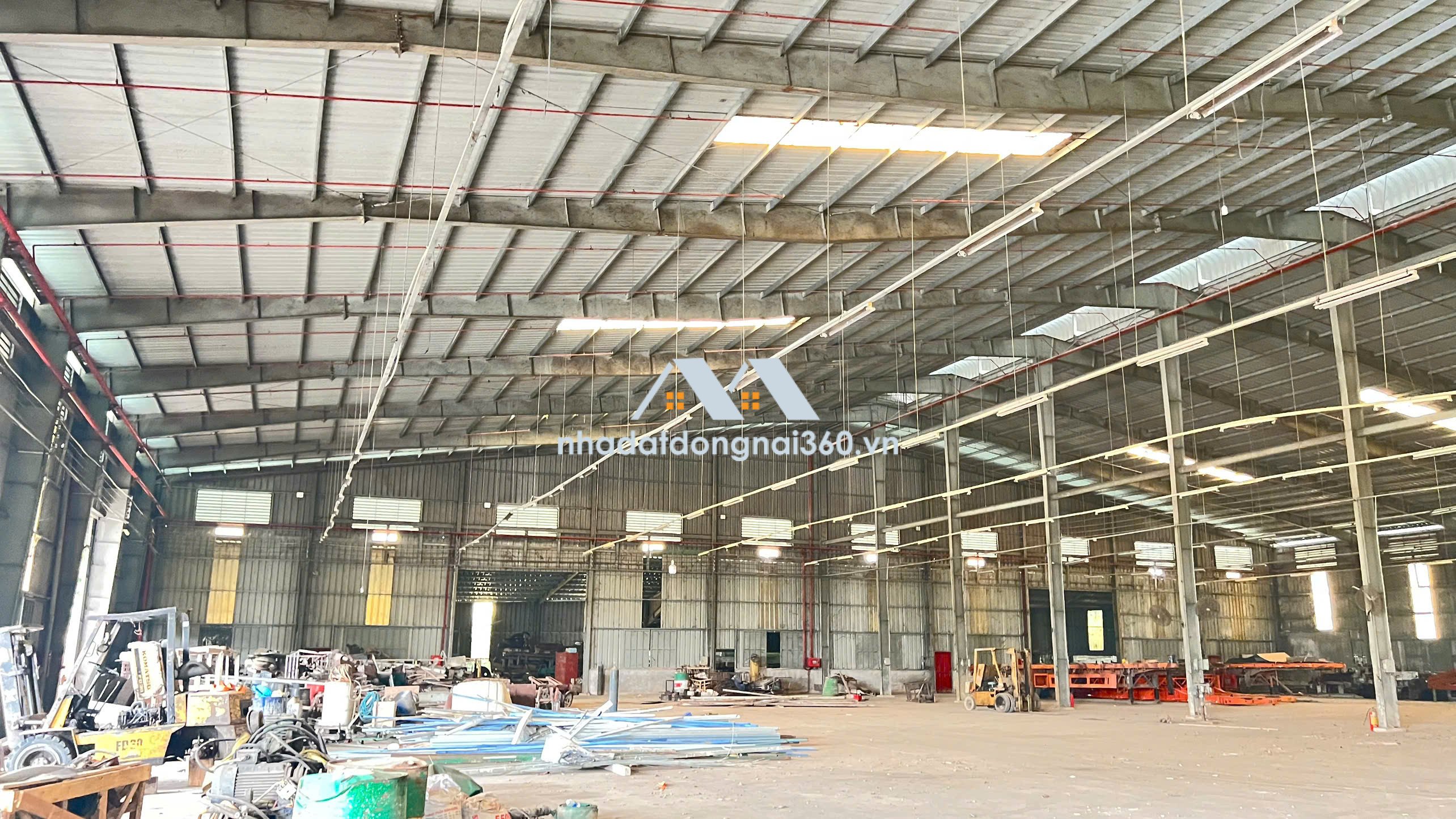 XT236 nhà xưởng sản xuất kinh doanh, khung thép lớn sẵn sàng xưởng trống bàn giao liền