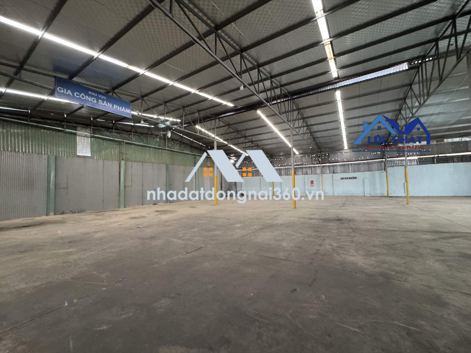 Cho thuê nhà xưởng 1.300m2 Lộc An Long Thành Đồng Nai chỉ 40 triệu/tháng