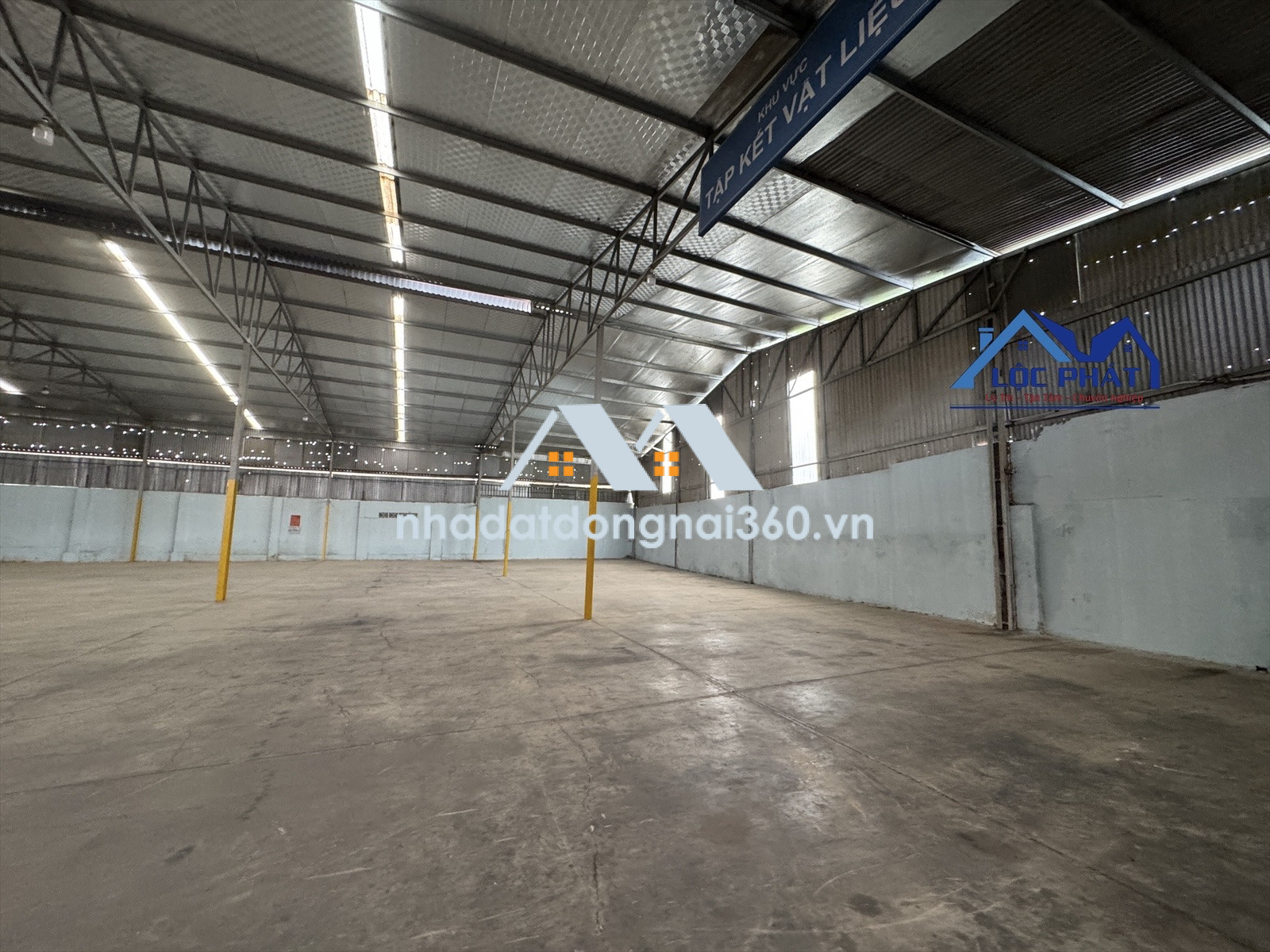 Cho thuê nhà xưởng 1.300m2 Lộc An Long Thành Đồng Nai chỉ 40 triệu/tháng