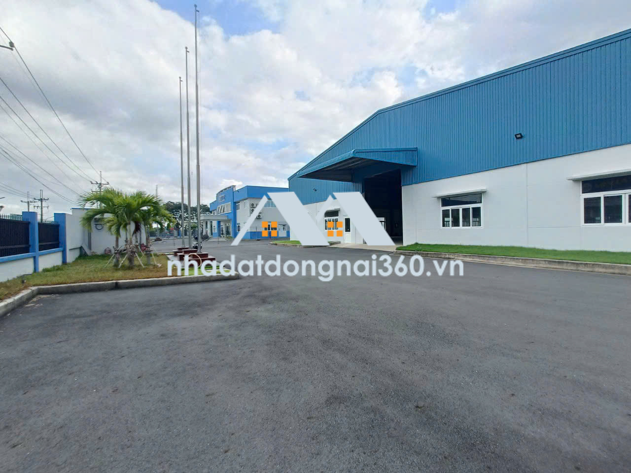 XT251 nhà xưởng sản xuất thu hút linh hoạt, trống xưởng sẵn sàng cho thuê bàn giao liền