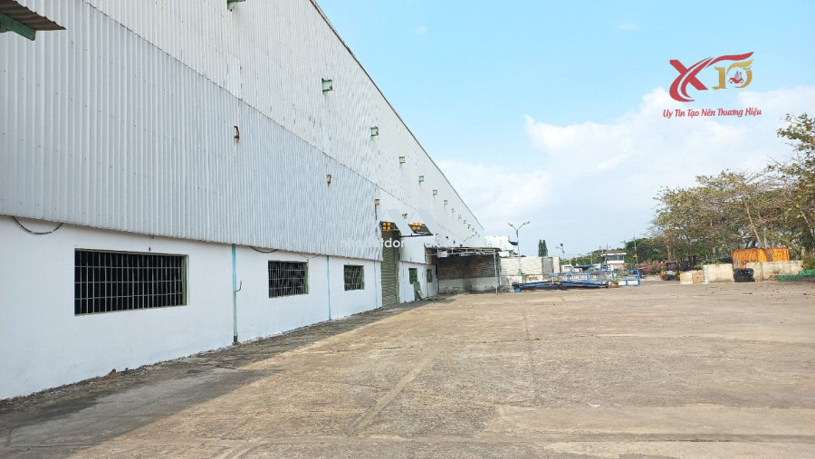 Cho thuê xưởng KCN Nhơn Trạch 3.200 m2 chỉ 300 triệu /tháng
