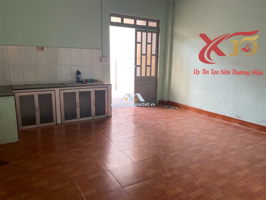 Bán 83,5m2 đất tặng 1 căn nhà nhỏ trên đất tại phường An Bình giá 2tỷ650