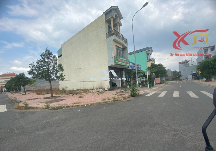 Bán lô đất góc 2 Mặt Tiền phường Phước Tân diện tích 76,5m2 giá 4,2 tỷ