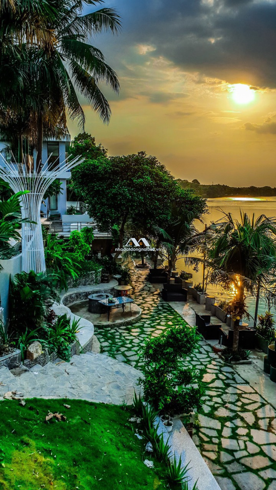 Bán Resort ven sông Đồng Nai chỉ 1 triệu đô với diện tích 2000m2