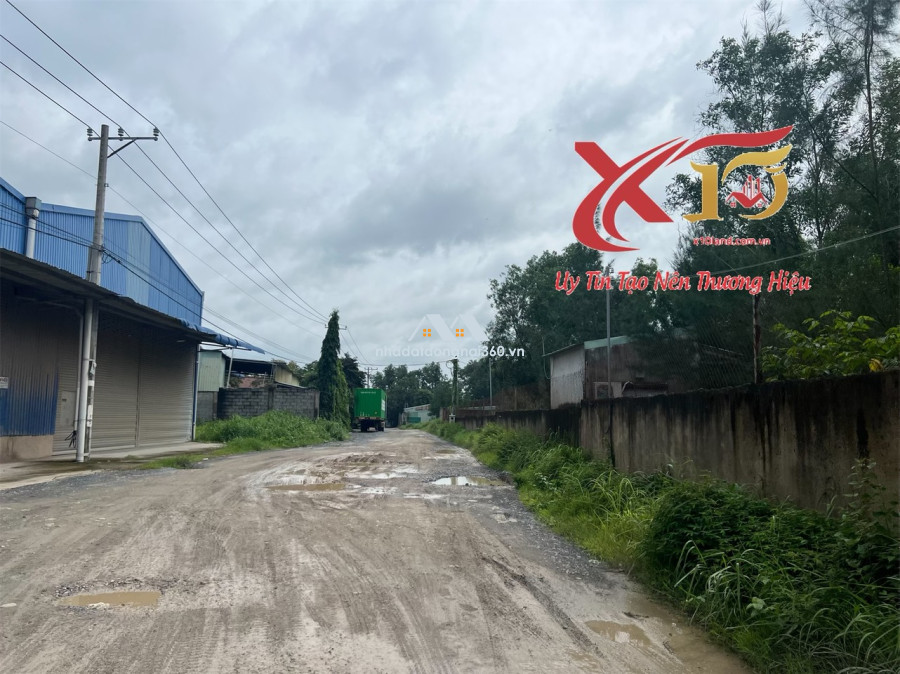 Cho thuê nhà xưởng 2000m2 trục chính cụm CN xã thiện tân ,huyện Vĩnh Cửu ,Đồng Nai .