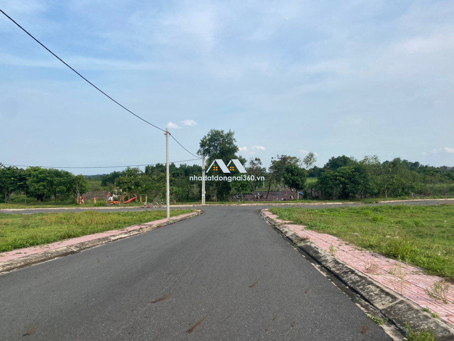 Bán đất phường An Hoà diện tích 8000m2 giá chỉ 2 triệu/m2 rẻ nhất TP Biên Hoà