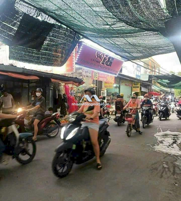 Bán Nhà Mặt Tiền Kinh Doanh ngay Chợ Nhỏ Tân Hiệp cách đường Nguyễn Ái Quốc chỉ 400M